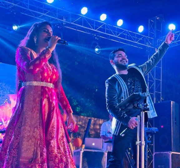 Shivam Mishra and Shreya Dixit